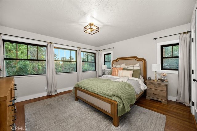 550 OAKDALE, Sierra Madre, CA 91024