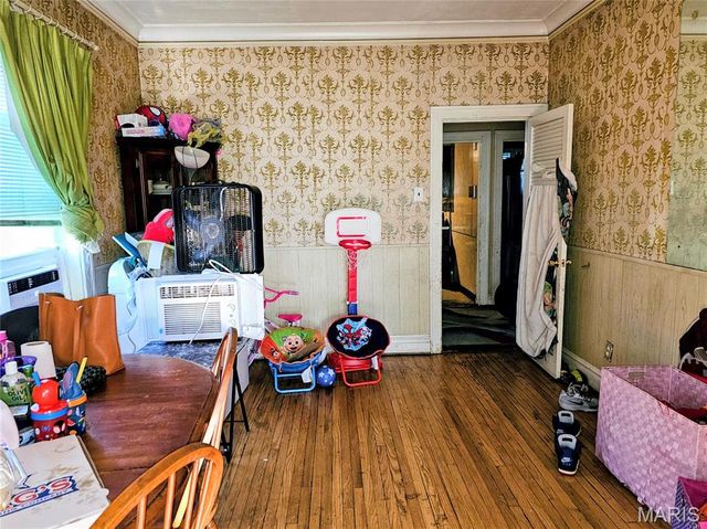4204 N Euclid Avenue, St Louis, MO 63115