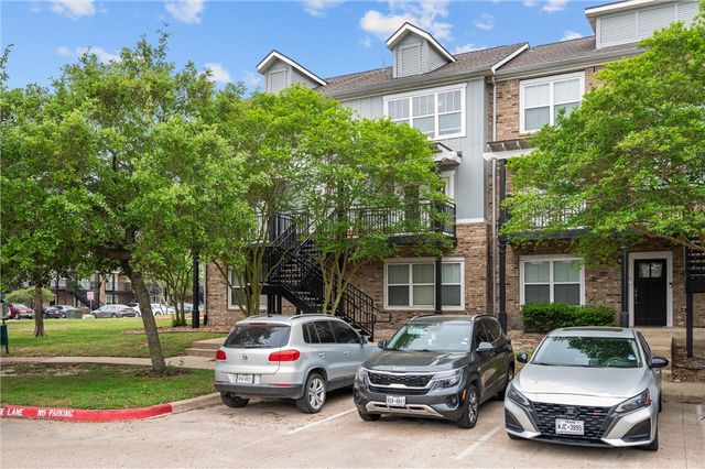 1725 Harvey Mitchell Parkway S 622, College Station, TX 77840
