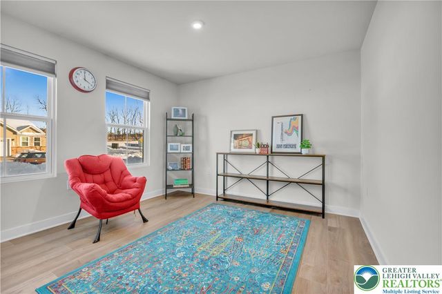 4211 Mimosa Lane, Whitehall Twp, PA 18052