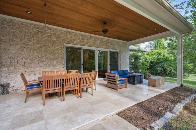 25103 W Tara Plantation Drive, Tomball, TX 77375