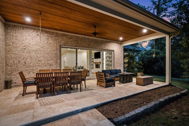 25103 W Tara Plantation Drive, Tomball, TX 77375