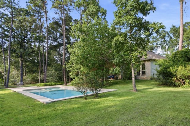 25103 W Tara Plantation Drive, Tomball, TX 77375