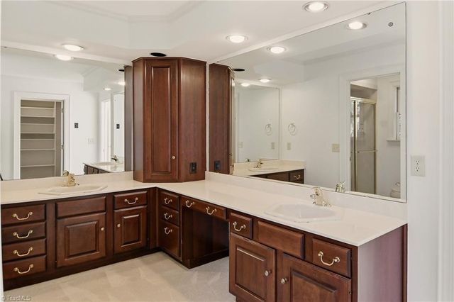 5012 Knob View Trail, Winston-salem, NC 27104