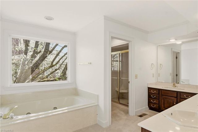 5012 Knob View Trail, Winston-salem, NC 27104