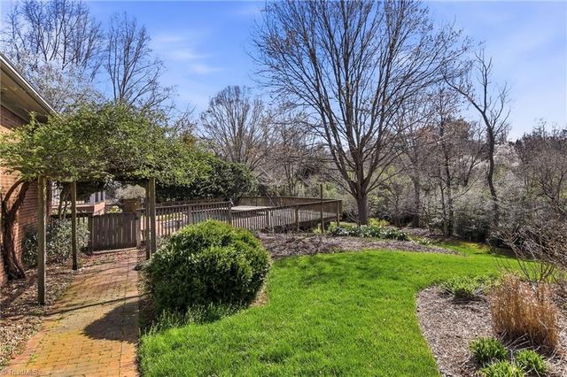 5012 Knob View Trail, Winston-salem, NC 27104