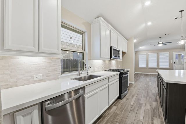 19427 Trotter Camp Trail, Tomball, TX 77377