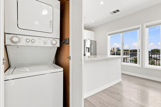 2973 Fair Oaks Avenue, Redwood City, CA 94063