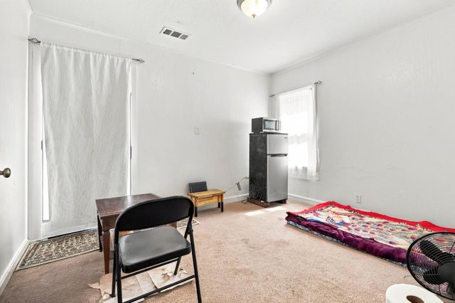 2973 Fair Oaks Avenue, Redwood City, CA 94063
