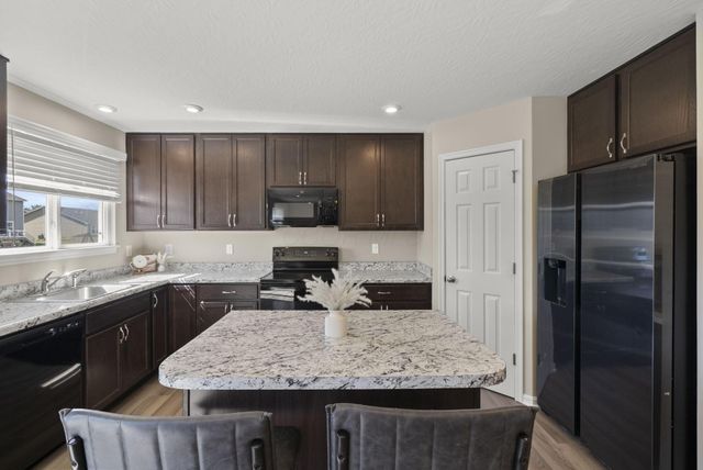 278 Rochdale Run, Delaware, OH 43015