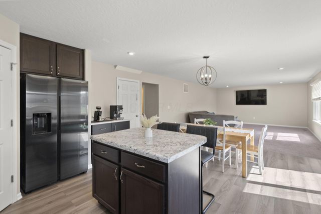 278 Rochdale Run, Delaware, OH 43015