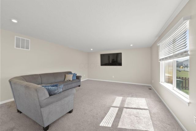 278 Rochdale Run, Delaware, OH 43015