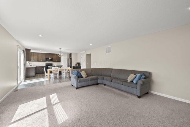 278 Rochdale Run, Delaware, OH 43015