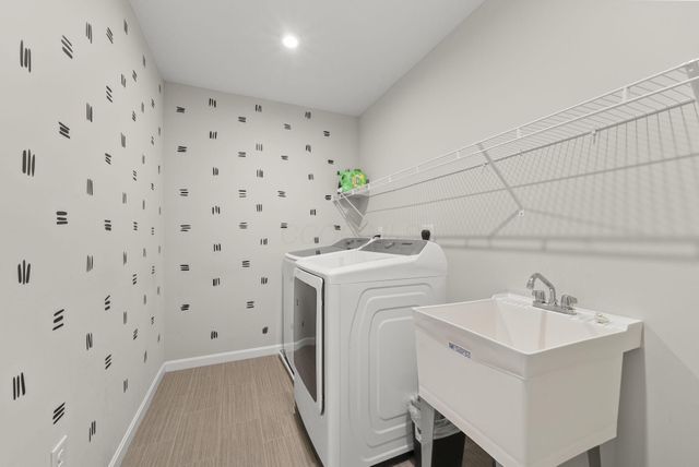 278 Rochdale Run, Delaware, OH 43015