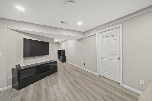 278 Rochdale Run, Delaware, OH 43015