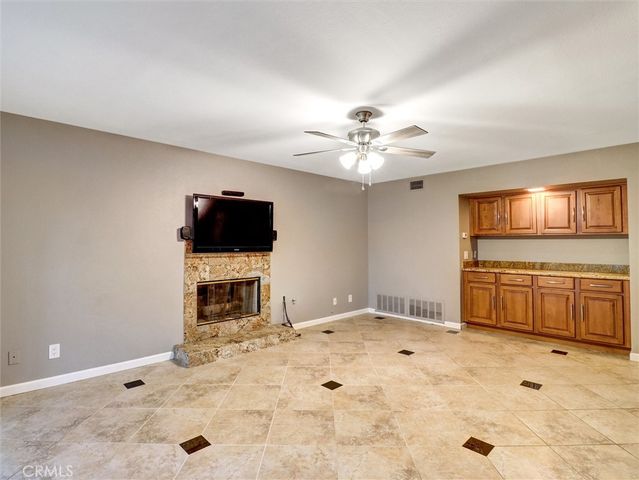 76871 Castle Court, Palm Desert, CA 92211