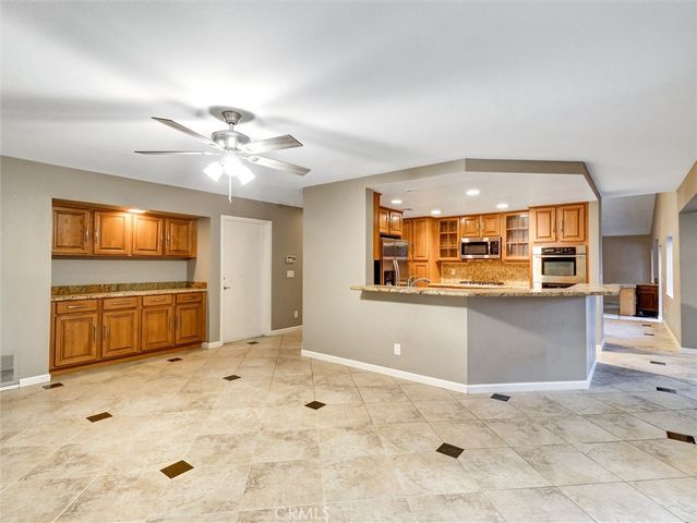 76871 Castle Court, Palm Desert, CA 92211