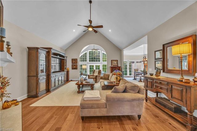 322 W Glenview Drive, Salisbury, NC 28147