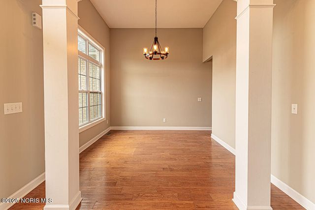 25231 John F Mccarthy Way, Perrysburg, OH 43551