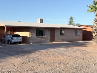 6640 W Drexel Road, Tucson, AZ 85757