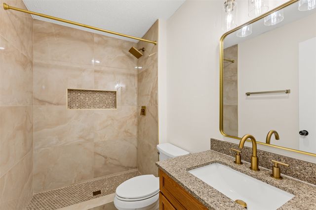929 Meadow Mead Drive, Allen, TX 75002