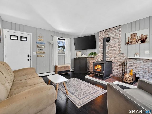 599 Durham Road, Guilford, CT 06437
