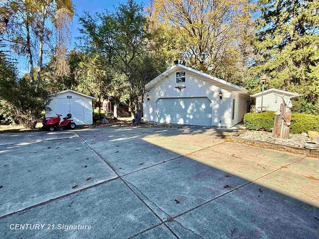 4490 Brockway Road, Saginaw Twp, MI 48638