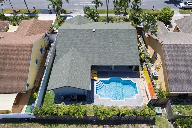 231 SE 8th Street, Dania Beach, FL 33004