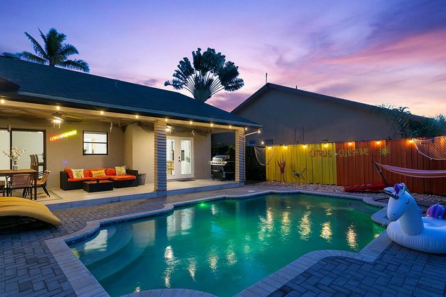 231 SE 8th Street, Dania Beach, FL 33004