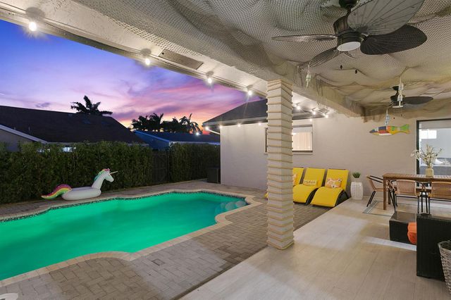 231 SE 8th Street, Dania Beach, FL 33004