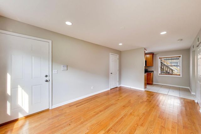 7415 N Wolcott Avenue 1E, Chicago, IL 60626