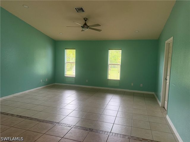 3302 SE 11th AVE, Cape Coral, FL 33904