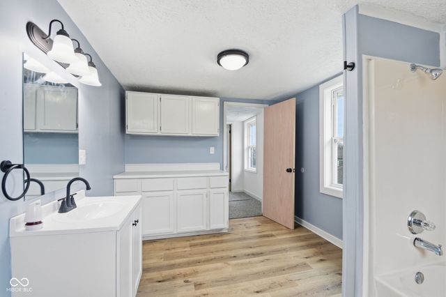 512 N 16th Street, New Castle, IN 47362