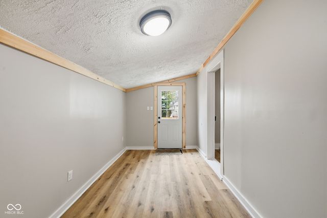 512 N 16th Street, New Castle, IN 47362