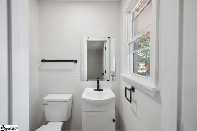 218 Ridgecrest Way, Williamston, SC 29697