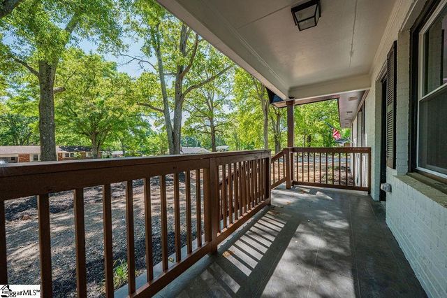 218 Ridgecrest Way, Williamston, SC 29697