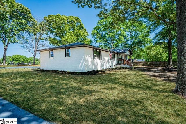 218 Ridgecrest Way, Williamston, SC 29697