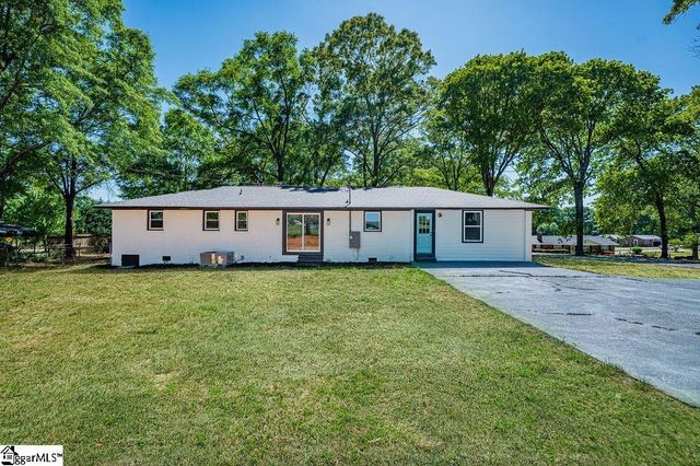 218 Ridgecrest Way, Williamston, SC 29697