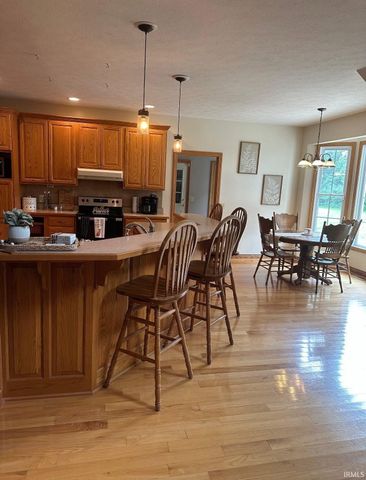 637 Canal Street, Worthington, IN 47471