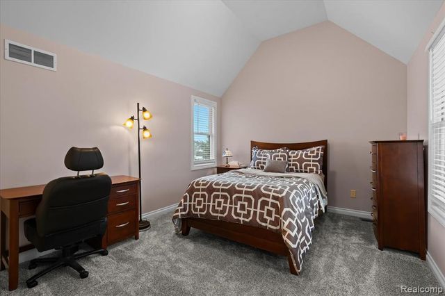 10511 Stoney Point Drive, South Lyon, MI 48178