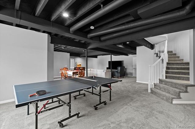 10511 Stoney Point Drive, South Lyon, MI 48178