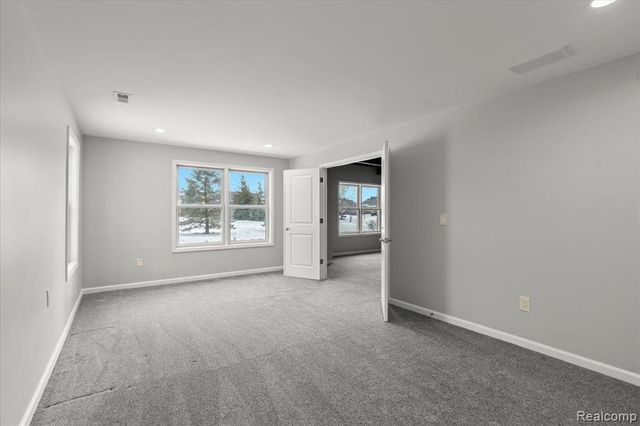 10511 Stoney Point Drive, South Lyon, MI 48178