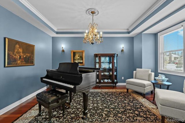 10511 Stoney Point Drive, South Lyon, MI 48178