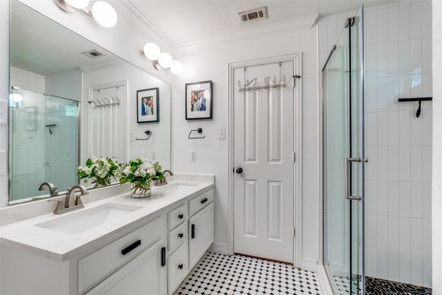 6119 Oram Street, Dallas, TX 75214