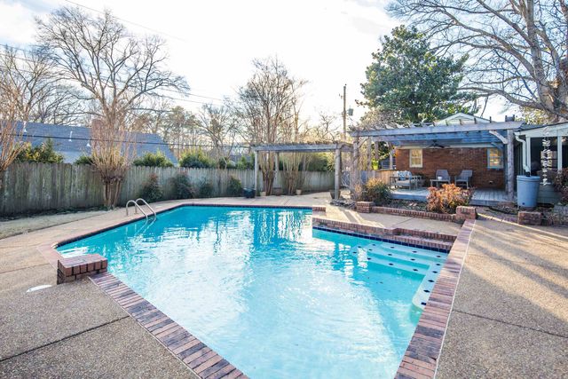 6911 BROOKSIDE CV, Germantown, TN 38138