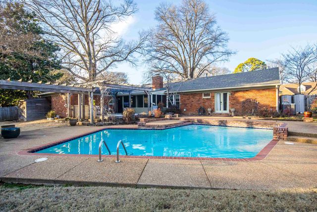 6911 BROOKSIDE CV, Germantown, TN 38138