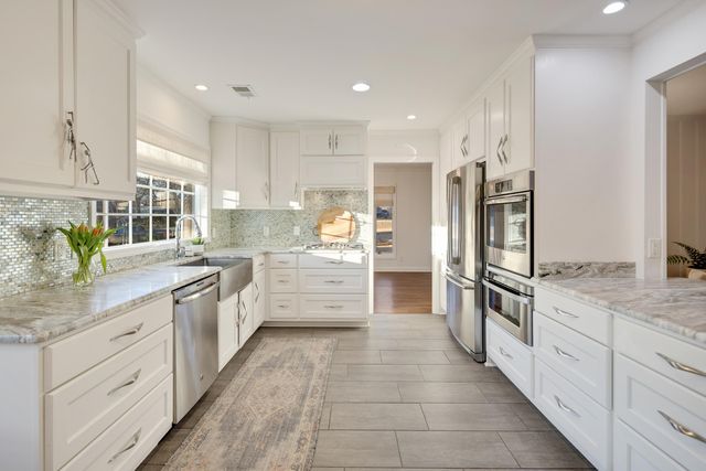 6911 BROOKSIDE CV, Germantown, TN 38138