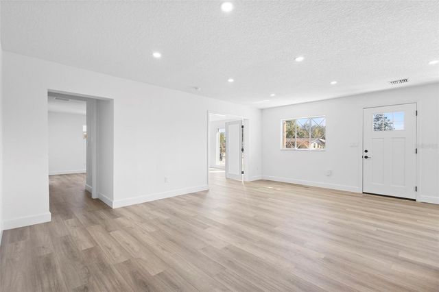 3321 MAHALIA PLACE, Orlando, FL 32805