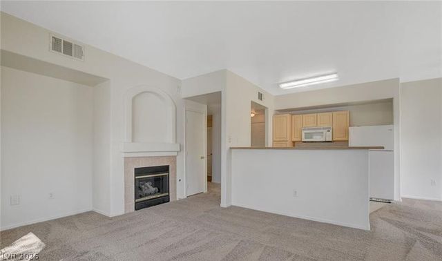 8250 North Grand Canyon Drive 2113, Las Vegas, NV 89166