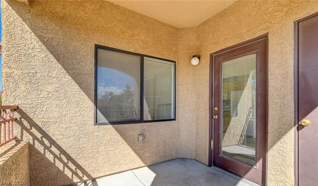 8250 North Grand Canyon Drive 2113, Las Vegas, NV 89166